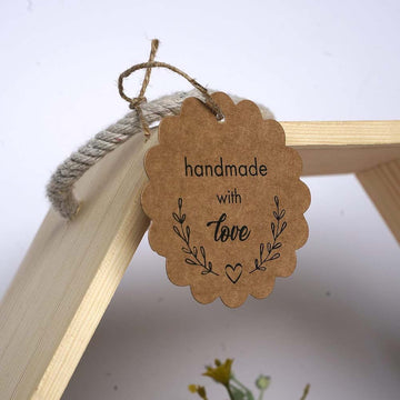 Kraft Scalloped Shaped Paper Tags with Jute Twine, Pack of 200